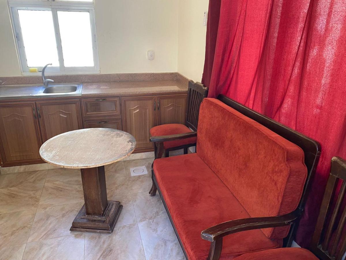 Afra Hot Springs Chalets At-Tafilah Экстерьер фото