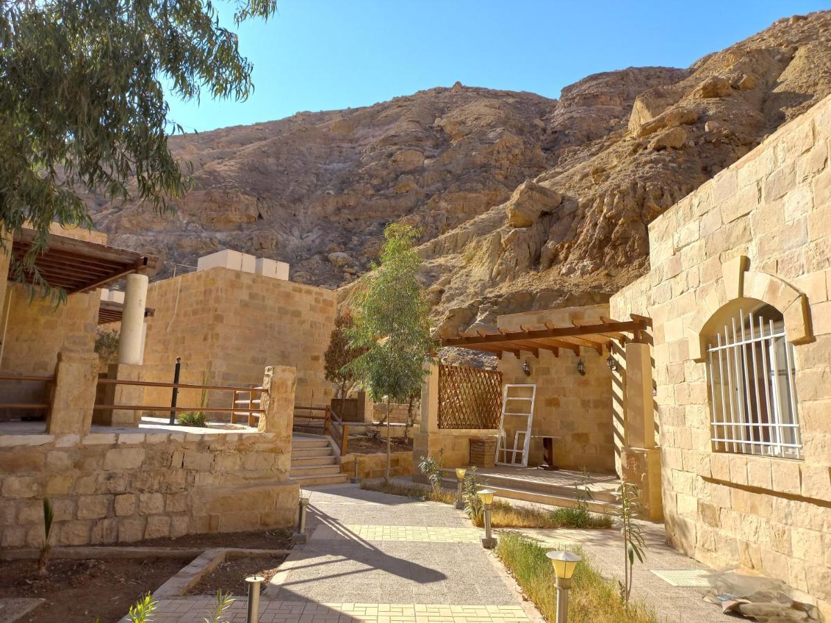 Afra Hot Springs Chalets At-Tafilah Экстерьер фото