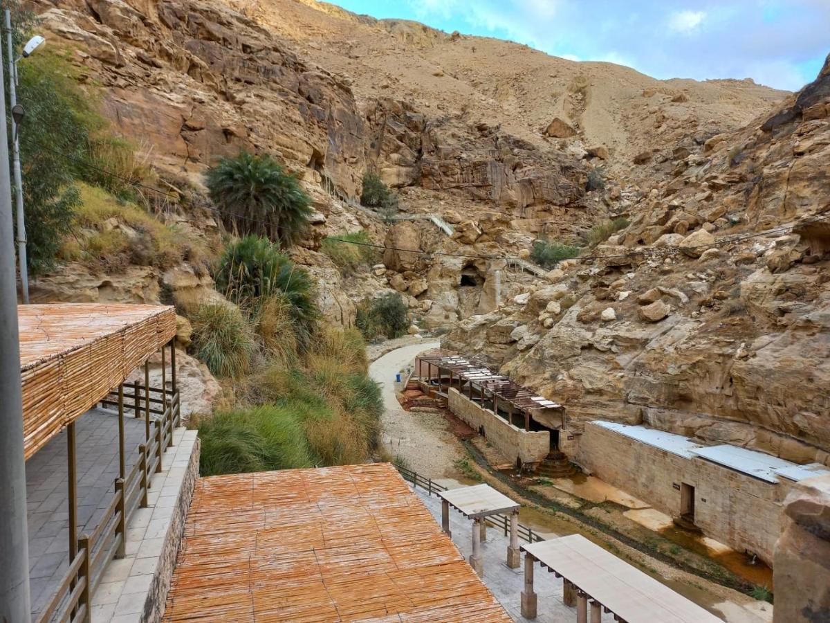 Afra Hot Springs Chalets At-Tafilah Экстерьер фото