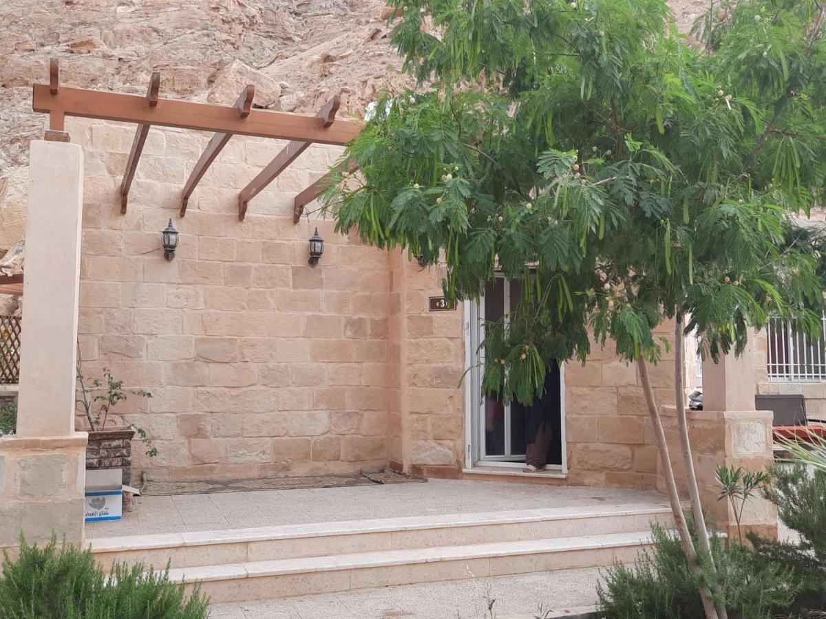 Afra Hot Springs Chalets At-Tafilah Экстерьер фото