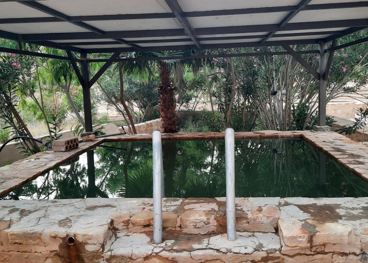 Afra Hot Springs Chalets At-Tafilah Экстерьер фото